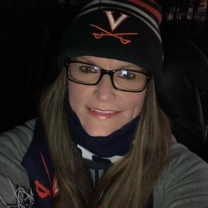 Meet your Posher, Leslie